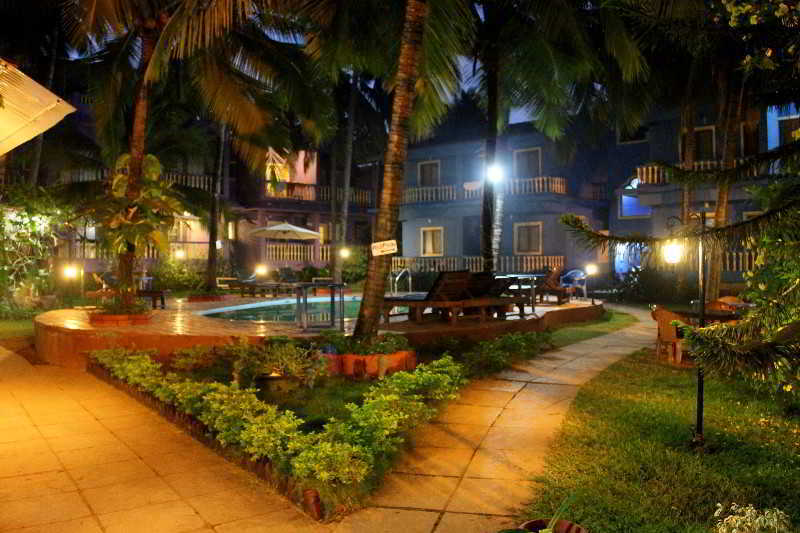 Dona Julia Beach Resort Калангут Экстерьер фото
