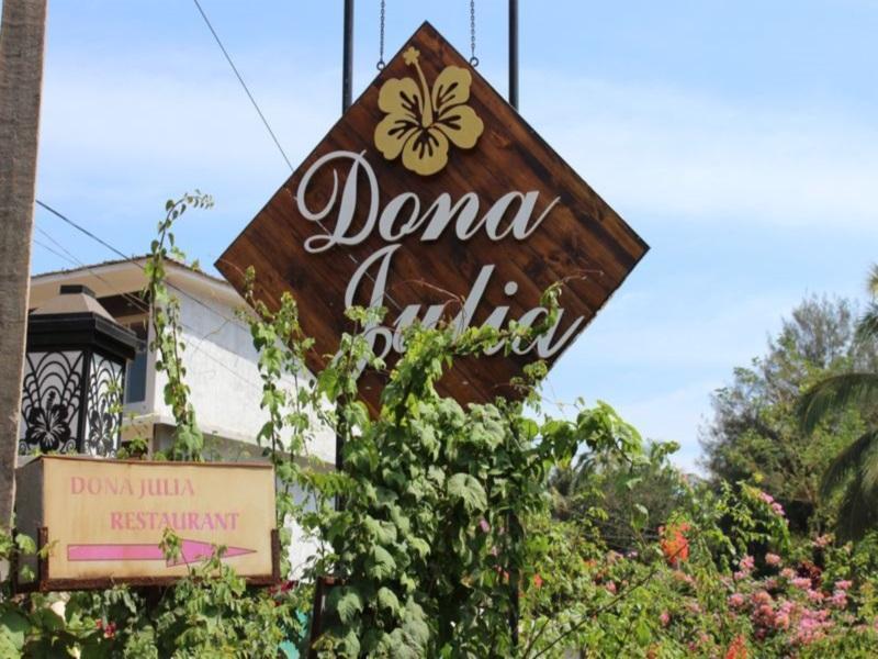 Dona Julia Beach Resort Калангут Экстерьер фото