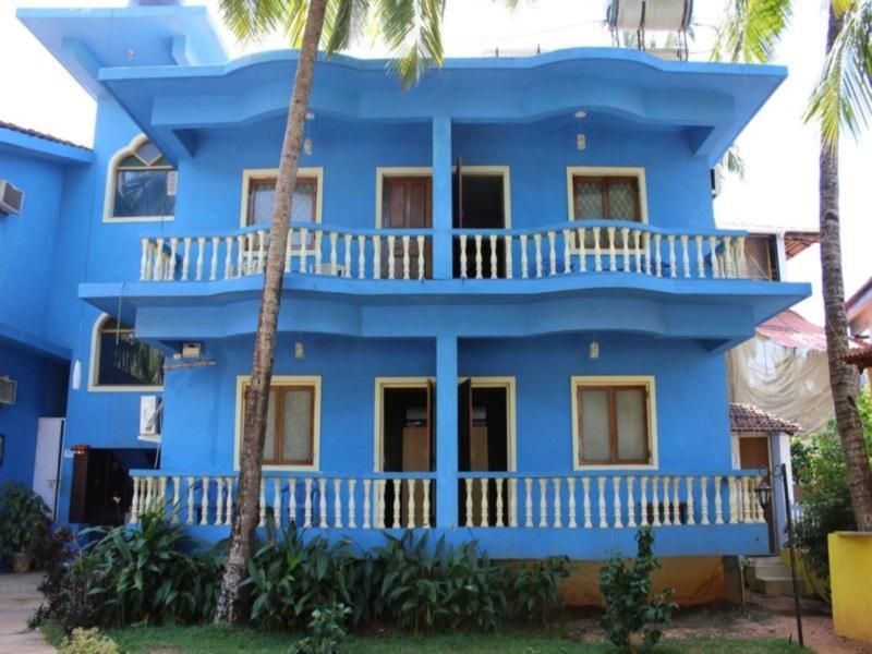 Dona Julia Beach Resort Калангут Экстерьер фото